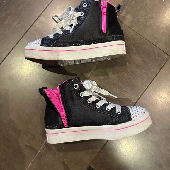 Girls Skechers high top, size 12.5 - Picture 2 of 6